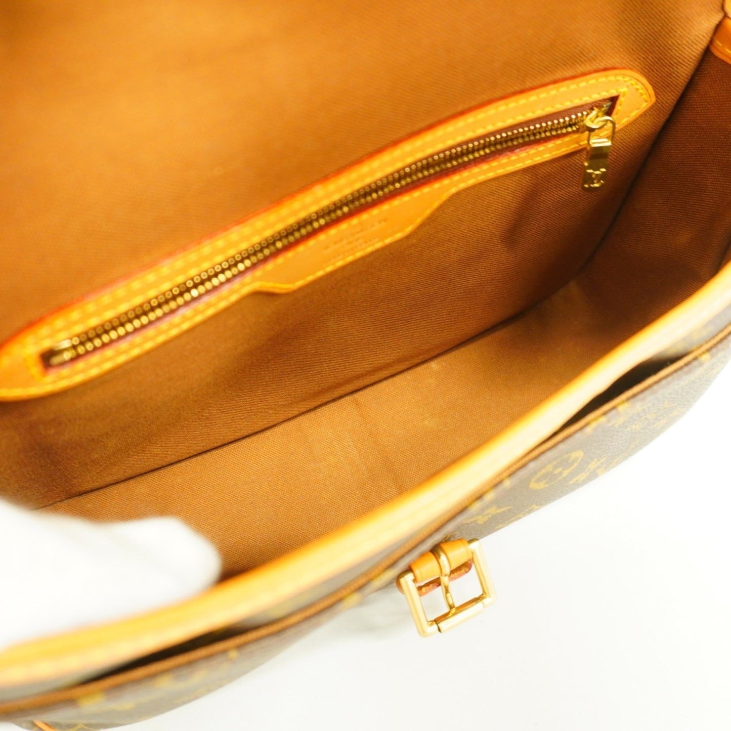 Louis Vuitton Shoulder Bag