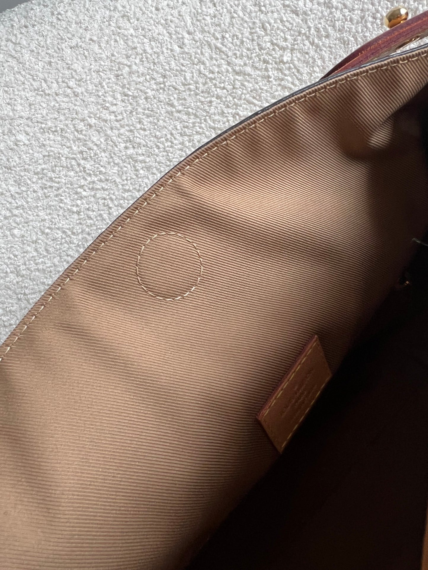 Louis Vuitton Graceful PM Monogram (RRP £1,360)