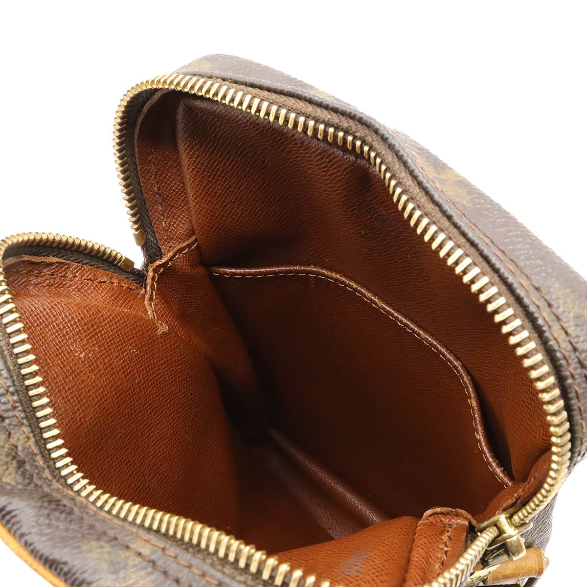 Louis Vuitton Danube Crossbody Bag M45266