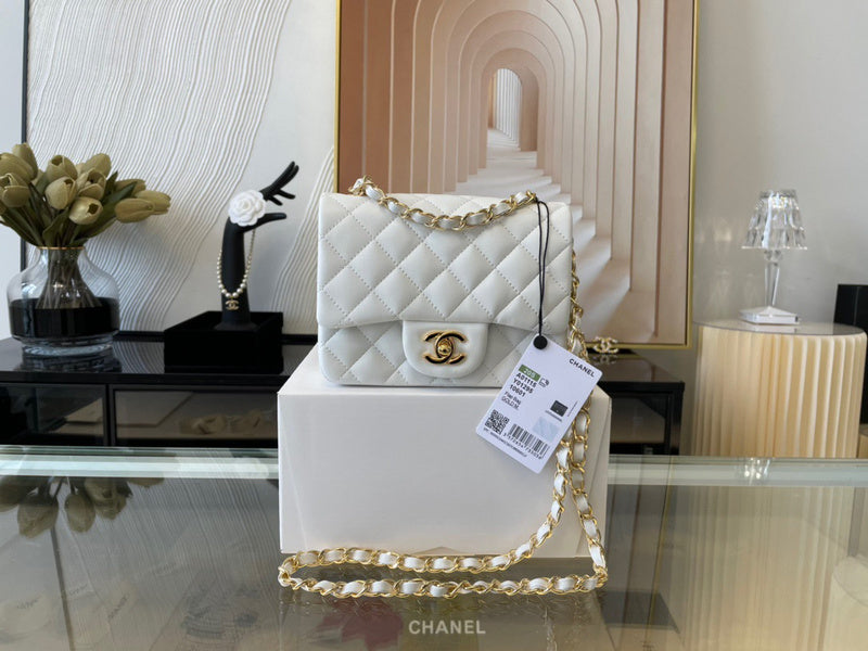 Chanel Luxury Handbag Style 449