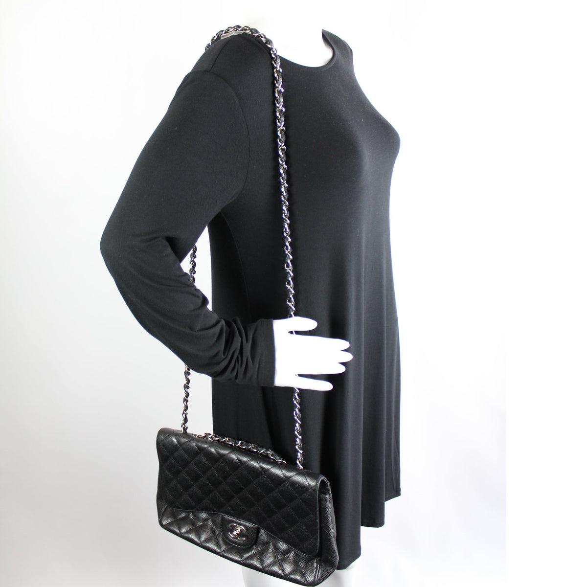 Classic Flap Jumbo Caviar 13M
