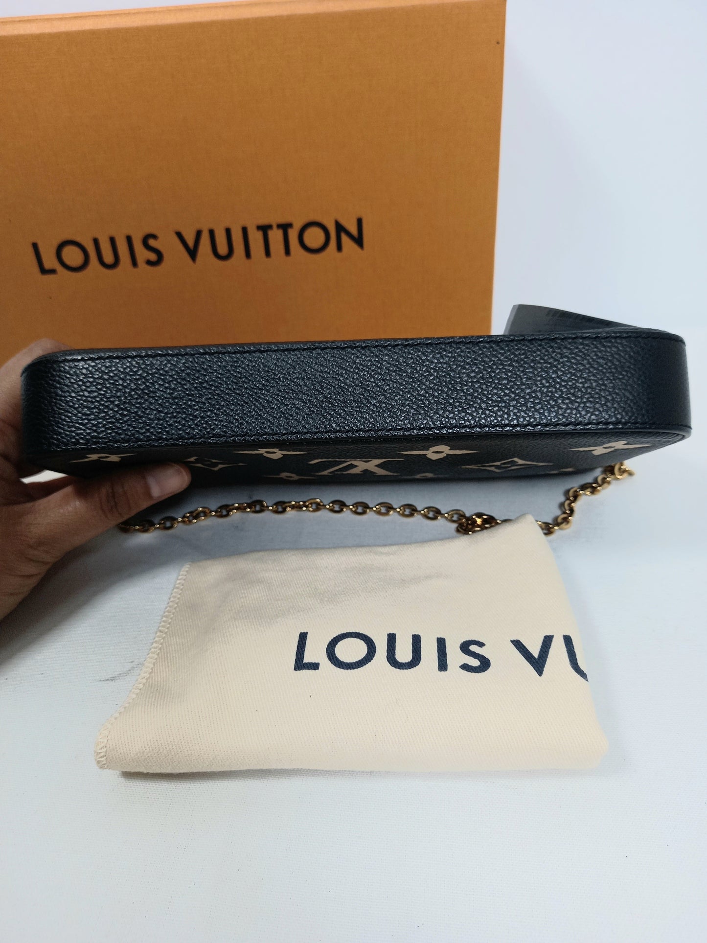 M0804P42 Louis Vuitton Bicolor Monogram Empreinte Pochette Felicie (JP)