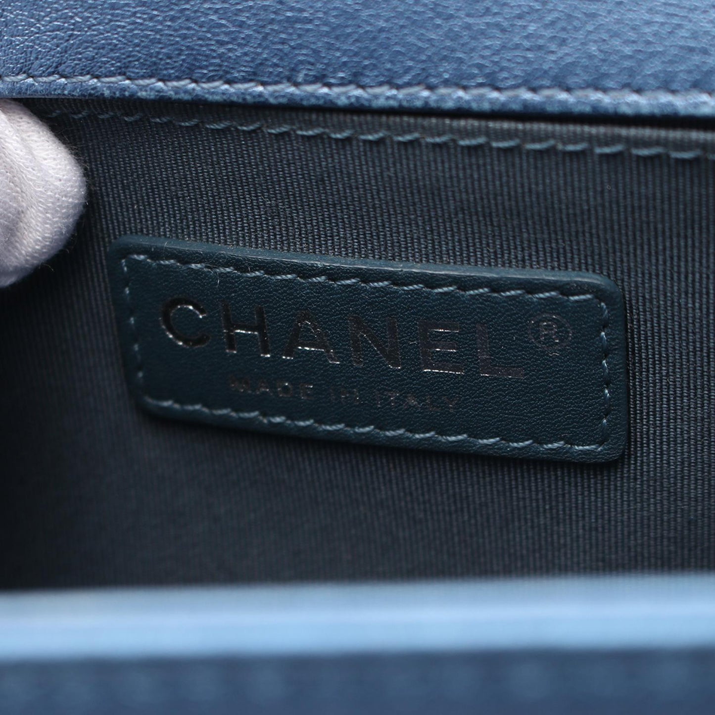 Chanel Boy Leather Shoulder Bag Style 3