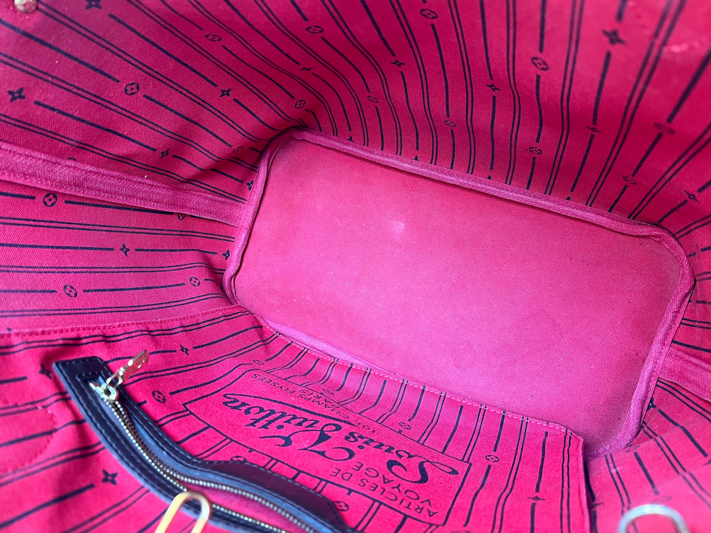 Louis Vuitton Neverfull MM Damier Ebene Cherry Interior (RRP £1,430)
