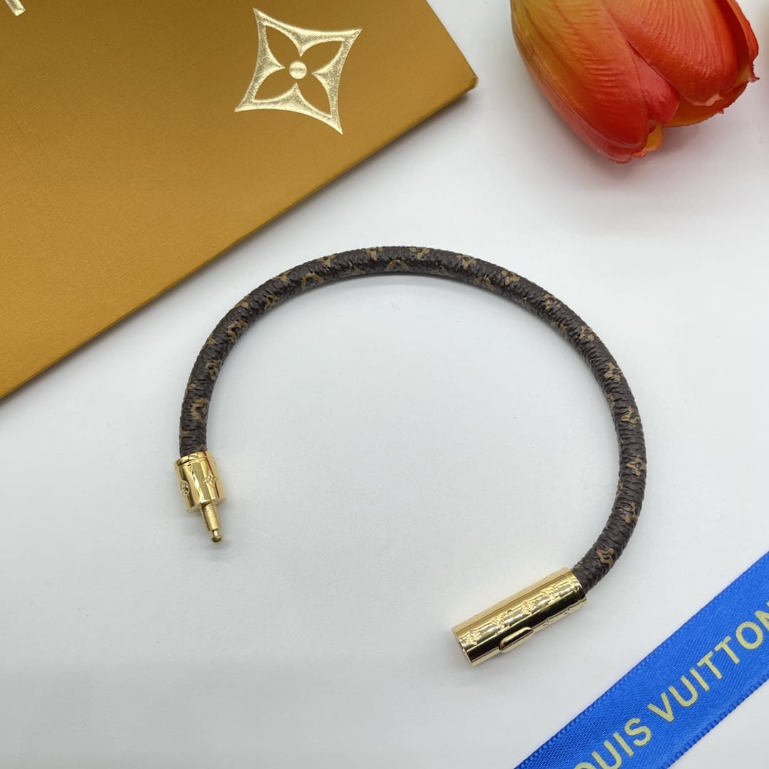 Louis Vuitton keep it Confidential Monogram Bracelet