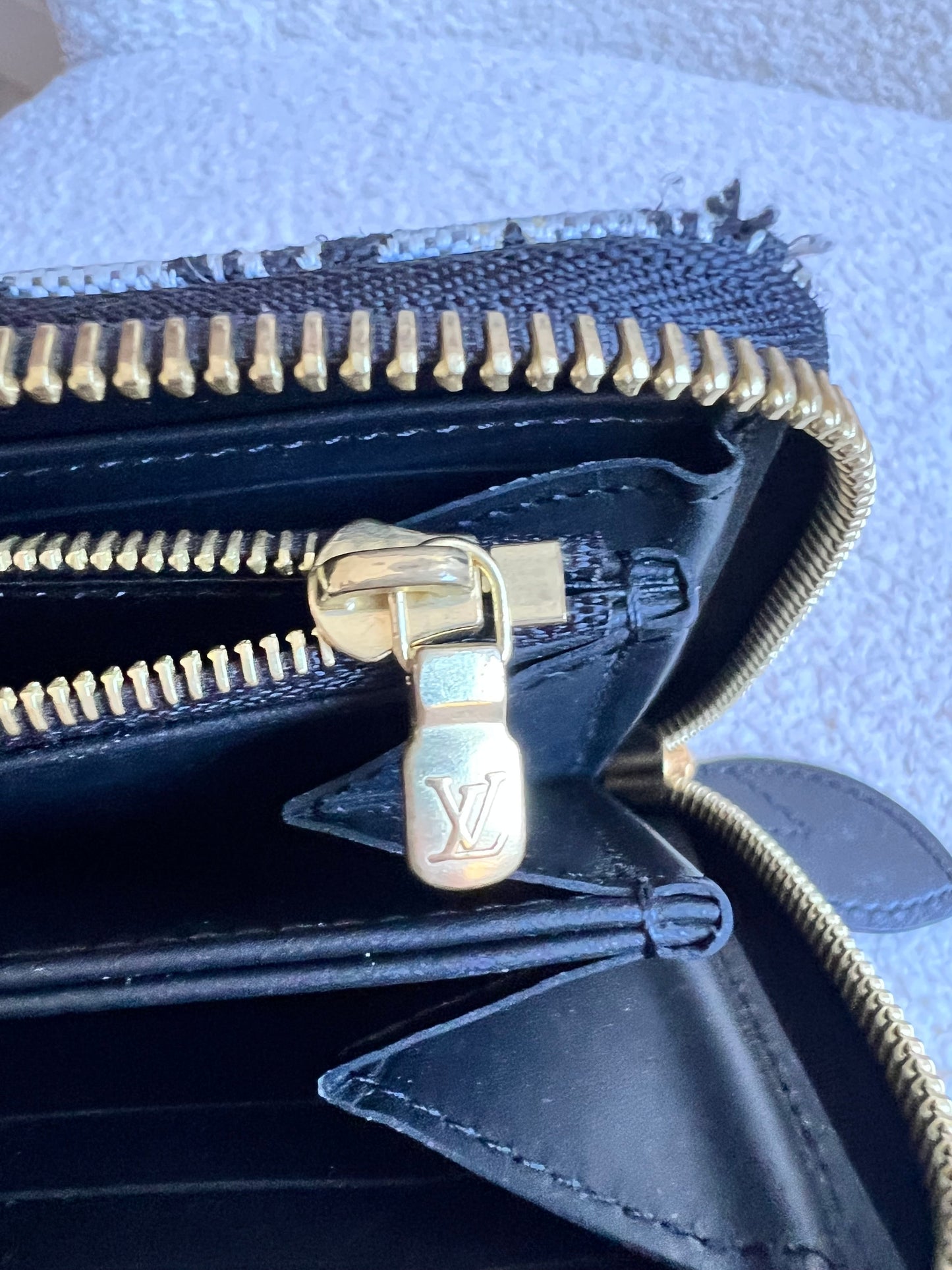 Louis Vuitton Zippy Wallet in Monogram Jacquard