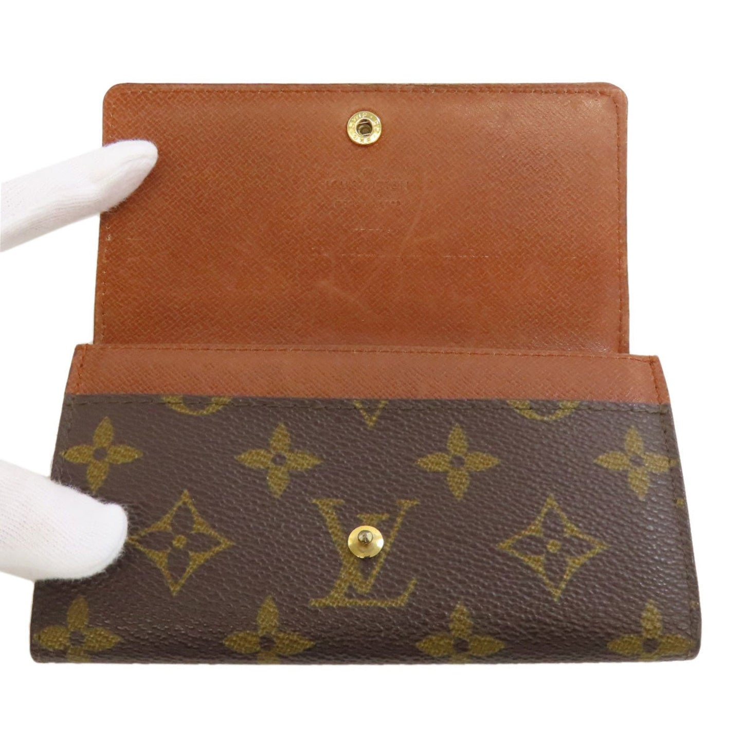 Louis Vuitton Wallet (Bi-Fold)