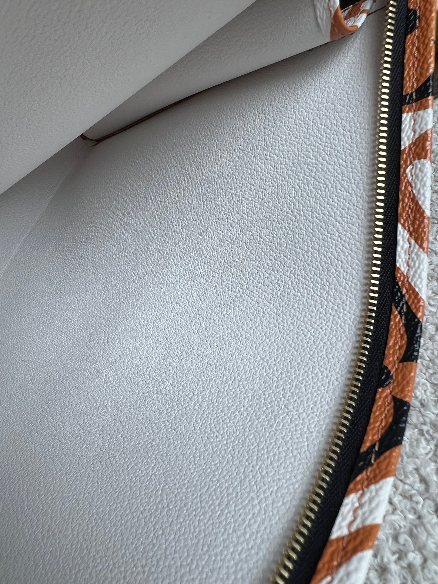 Louis Vuitton Crafty Toiletry Pouch 26 Creme Caramel