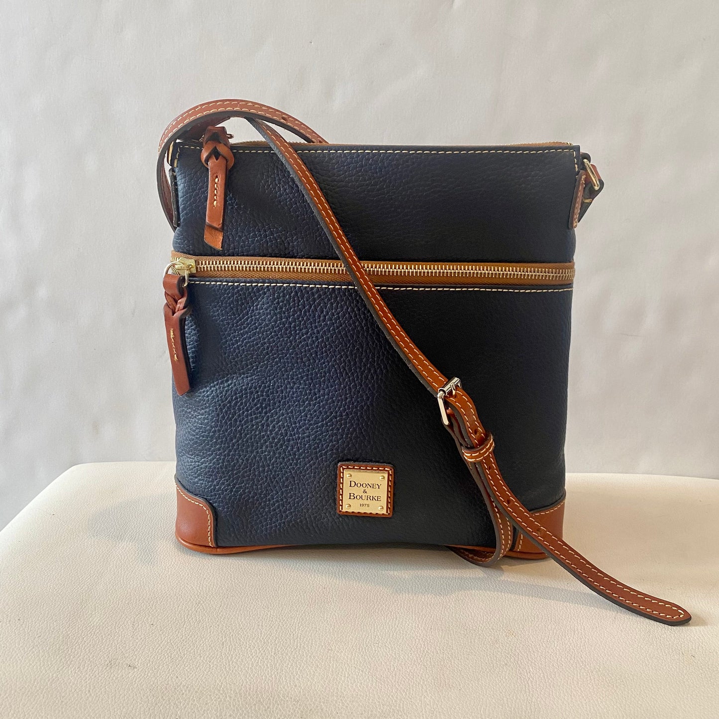 DOONEY & BOURKE Pebble Grain Leather Convertible Crossbody Navy