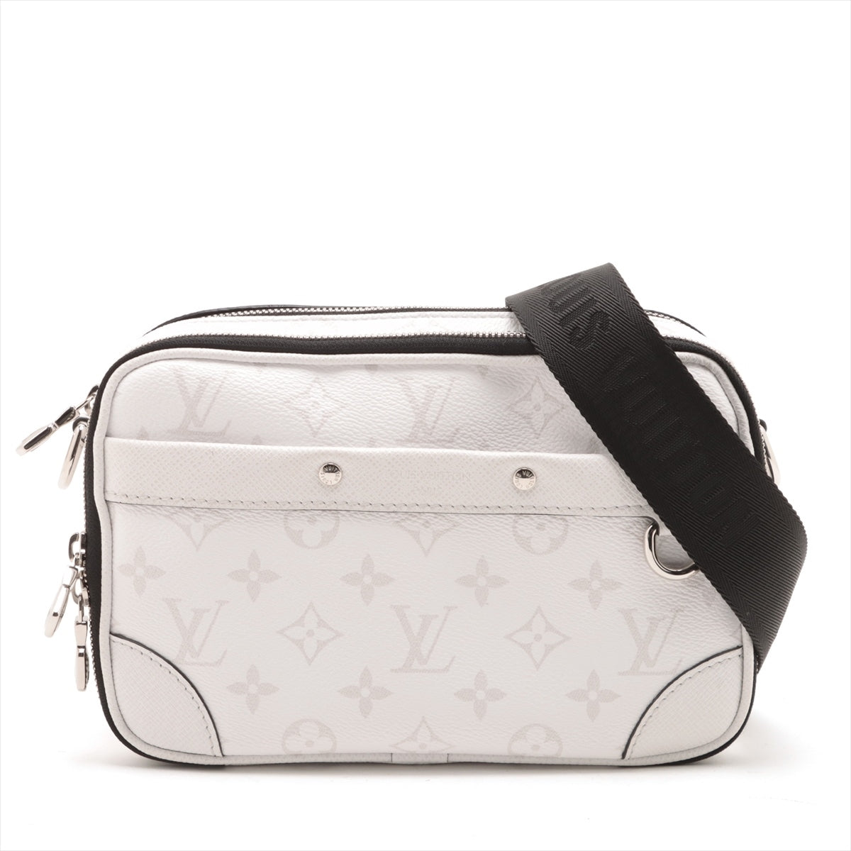 Louis Vuitton Outdoor Messenger PM M31069