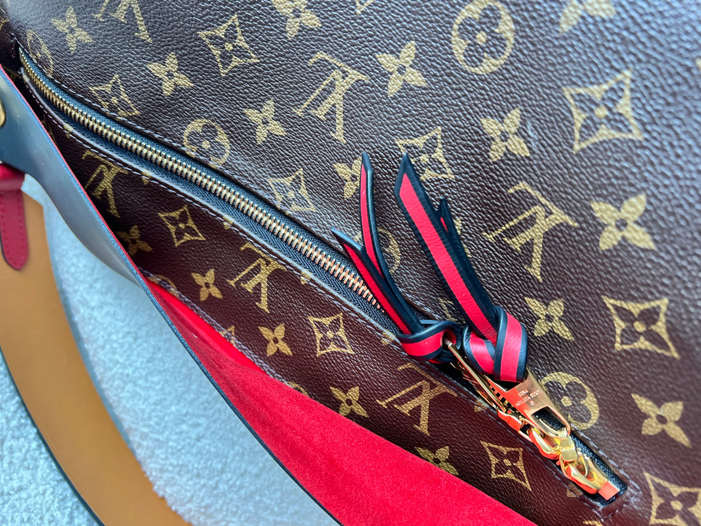 Louis Vuitton Tuileries Hobo (RRP £1640)