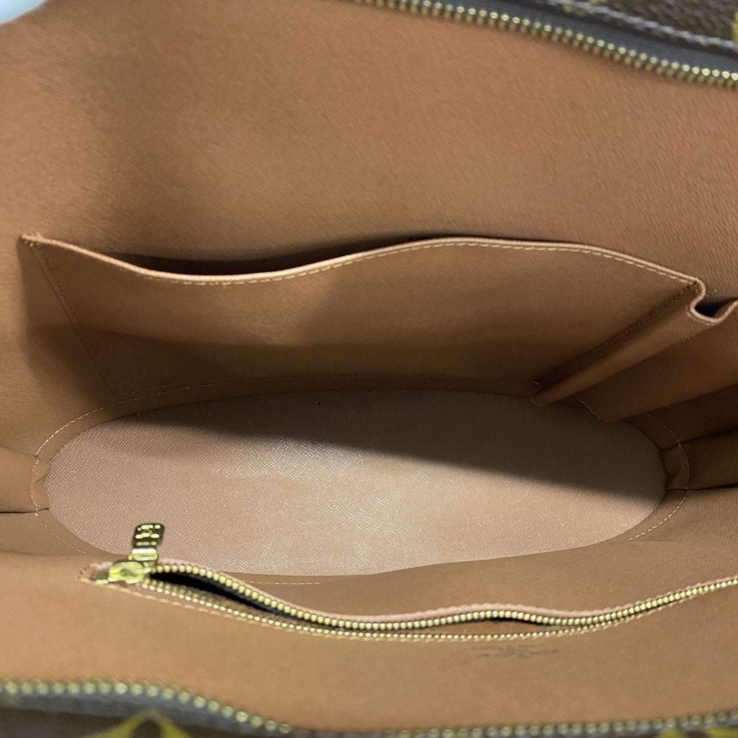 Louis Vuitton Shoulder Bag