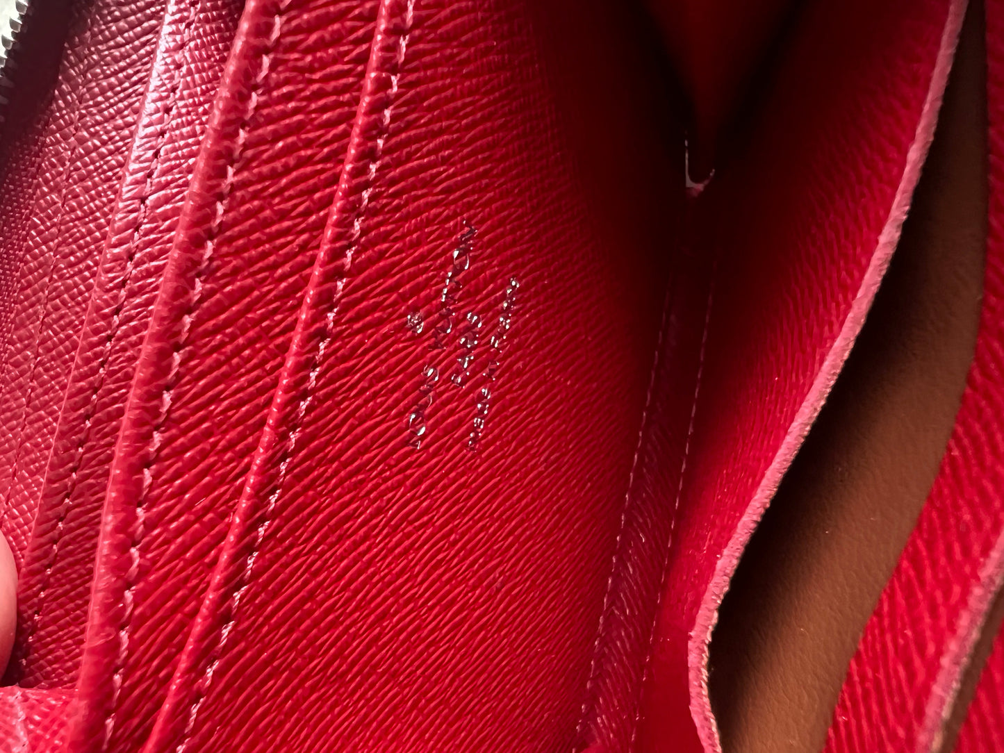 Louis Vuitton Zippy Coin Purse in Red Epi (RRP £390)