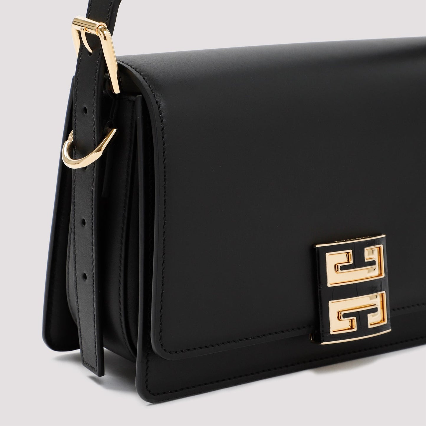4G CROSSBODY LEATHER BAG
