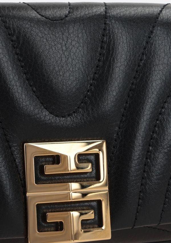 4G Chain-Linked Crossbody Bag
