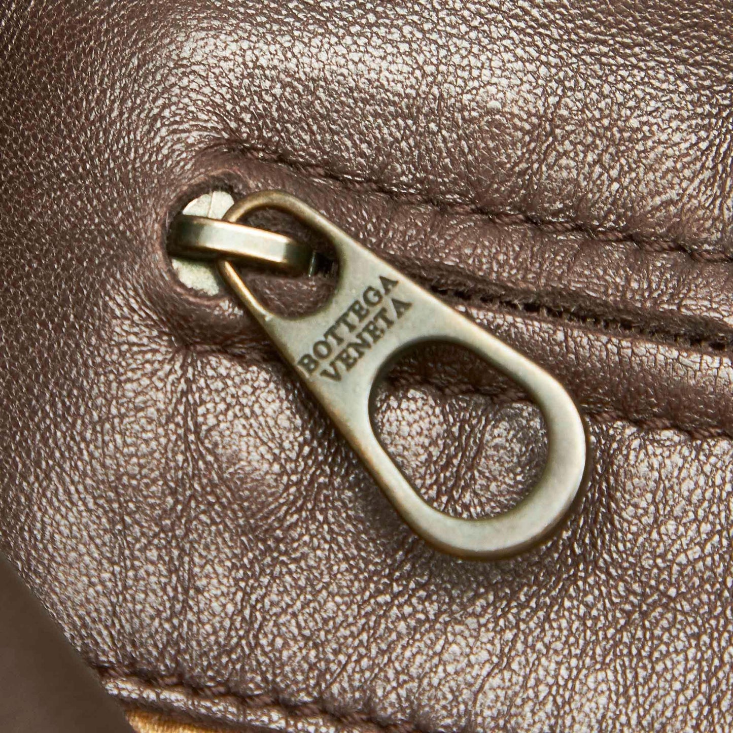 Bottega Veneta Intrecciato Leather Crossbody Bag (MLB-19828)