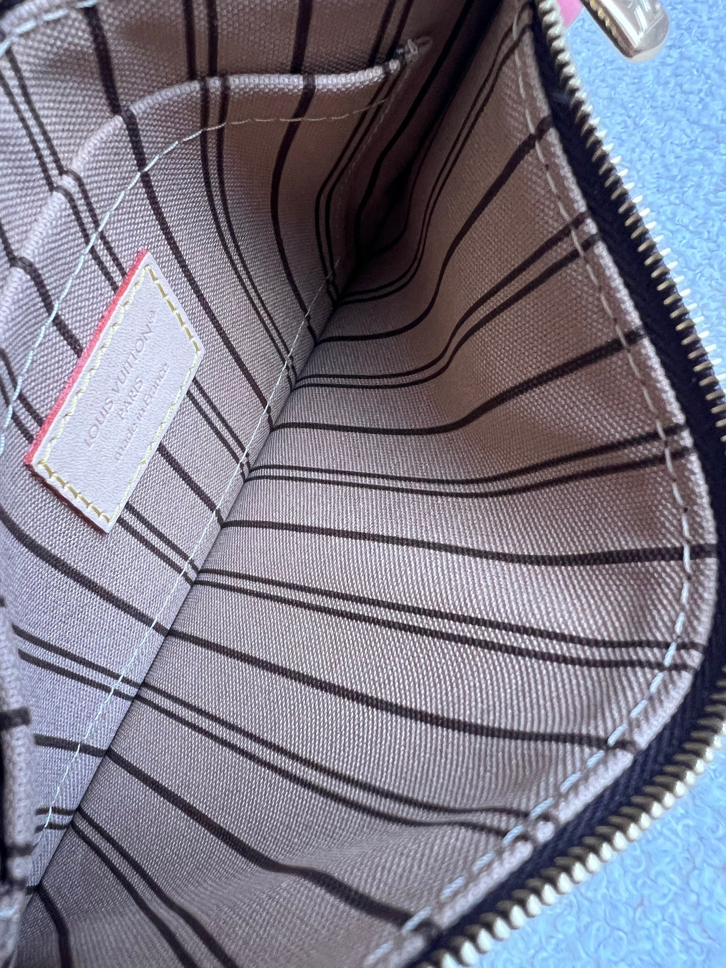 Louis Vuitton Pouch (from Neverfull PM) in Monogram