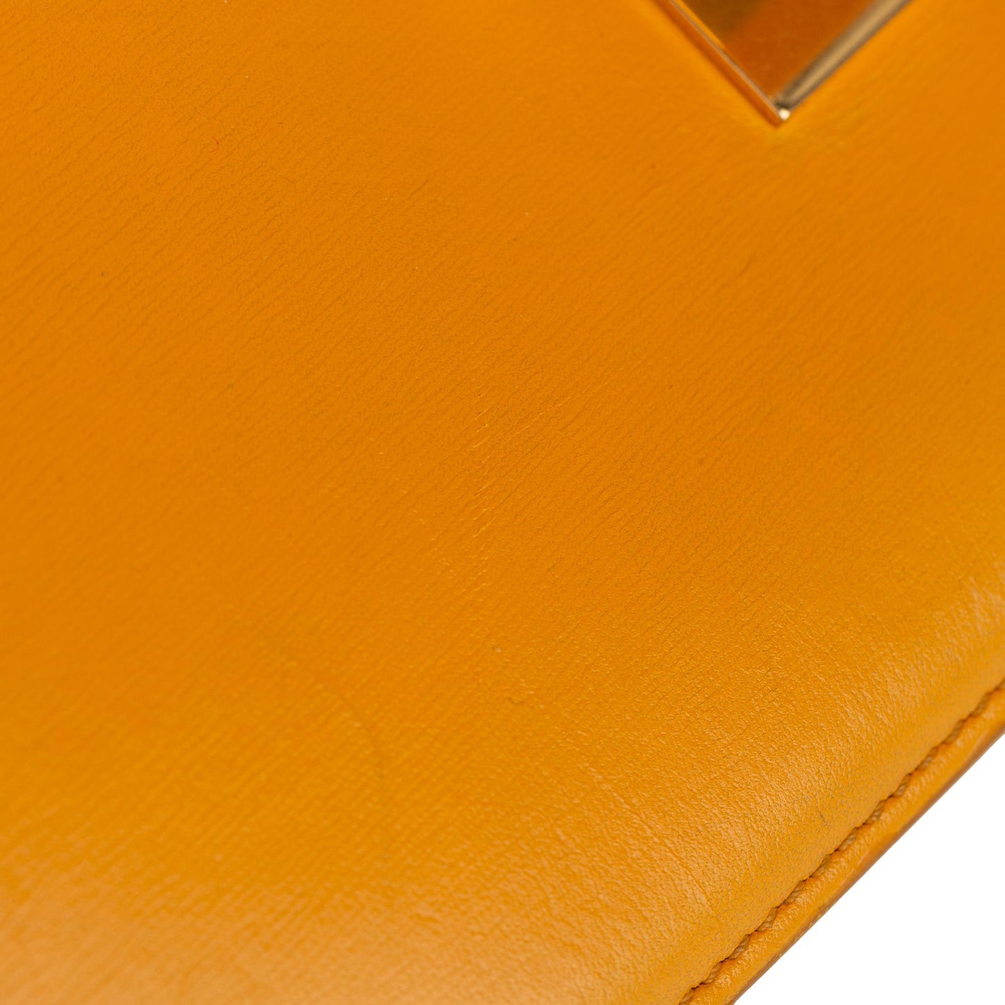 Celine Medium Classic Box Leather Crossbody Bag (MLB-3en6Z7)