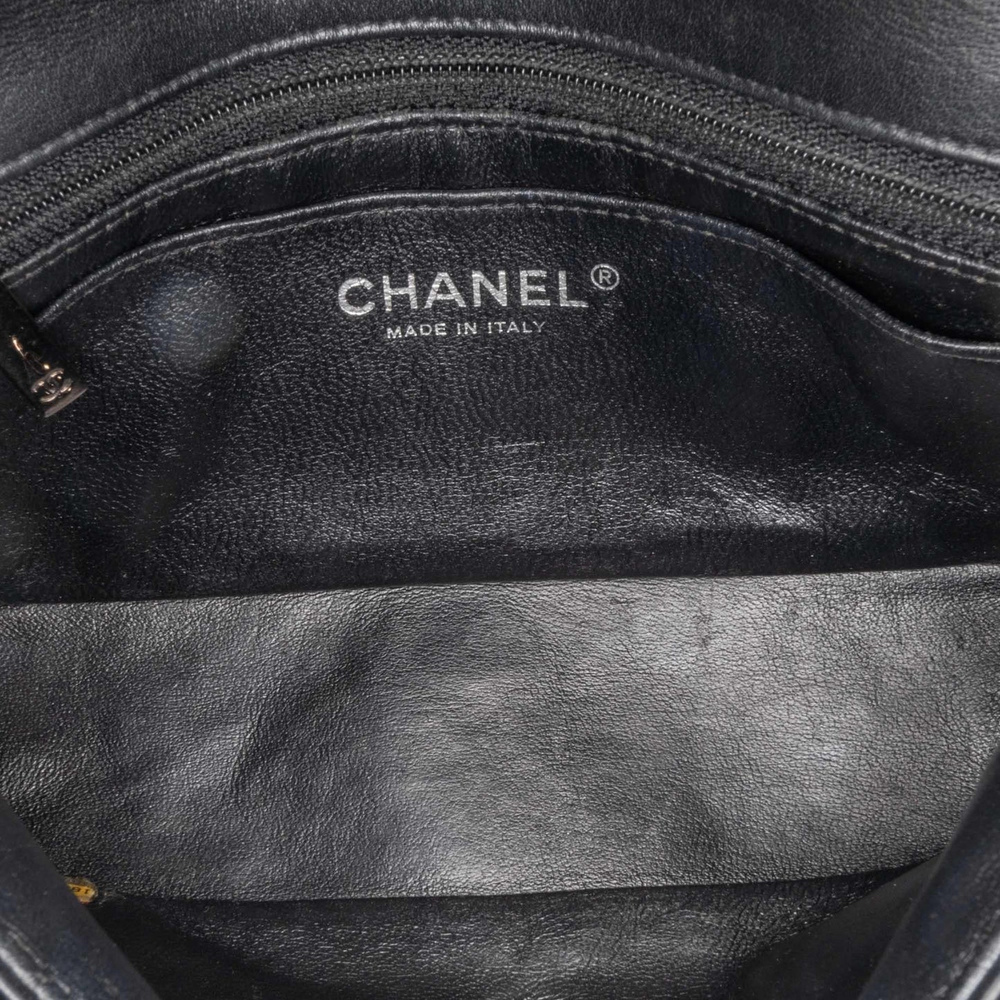 Chanel Gabrielle Patent Leather Black Shoulder Bag Style 11