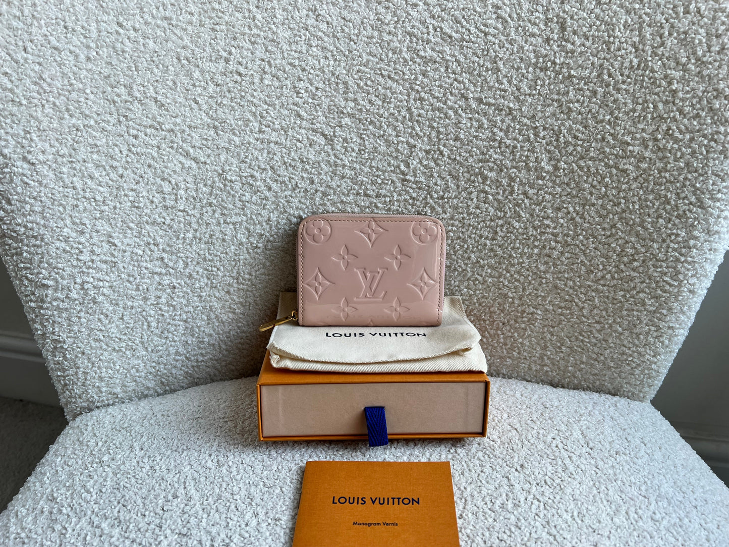 Louis Vuitton Zippy Coin Purse in Rose Ballerine Vernis Patent (RRP £420)