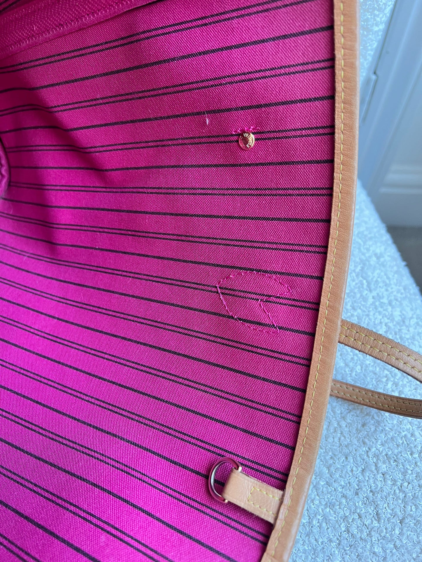 Louis Vuitton Neverfull MM Monogram Pivoine (RRP £1,430)