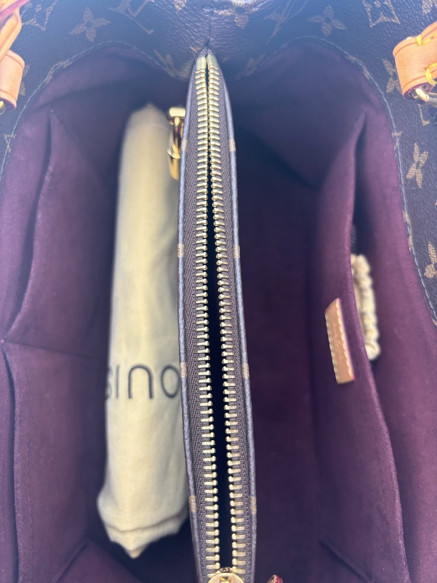 Louis Vuitton Montaigne Monogram