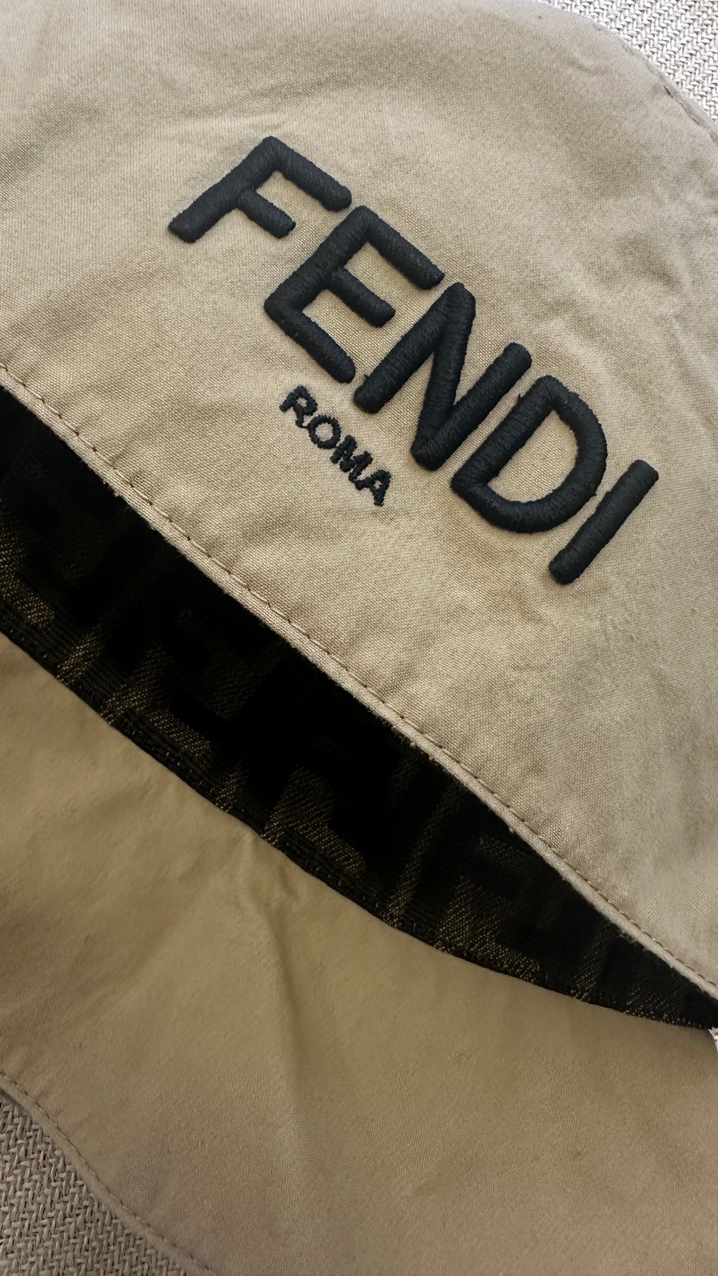 FENDI Logo Bucket Hat Beige