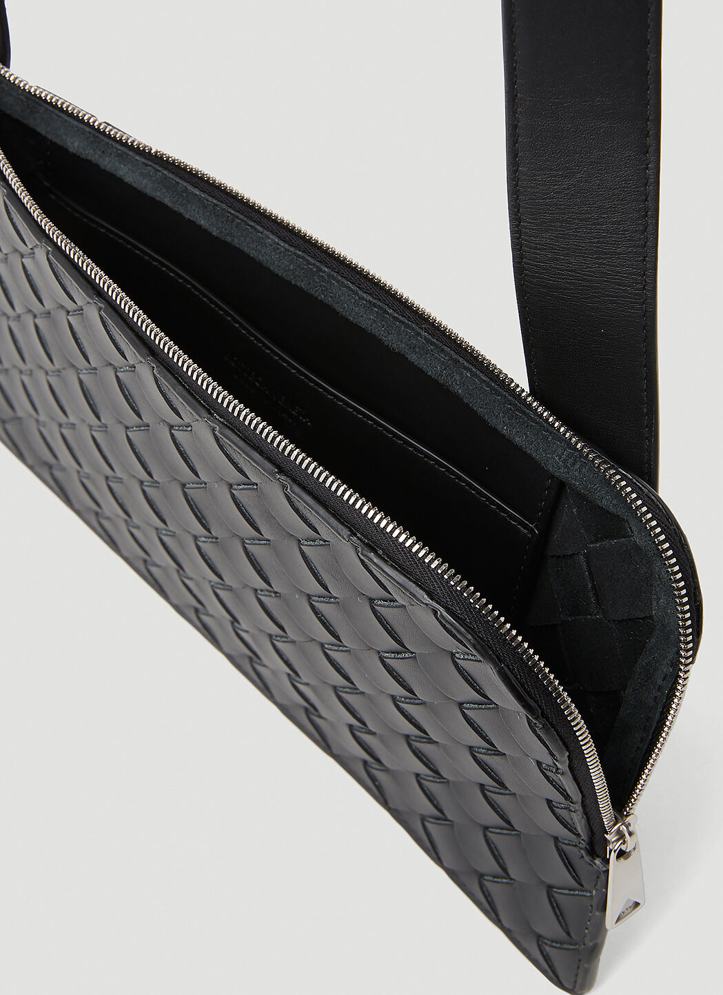 Bottega Veneta Men Intreccio Pouch Crossbody Bag