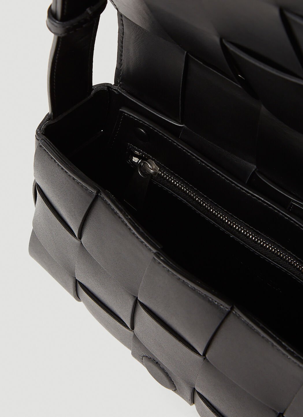 Bottega Veneta Men Speed Cassette Medium Crossbody Bag