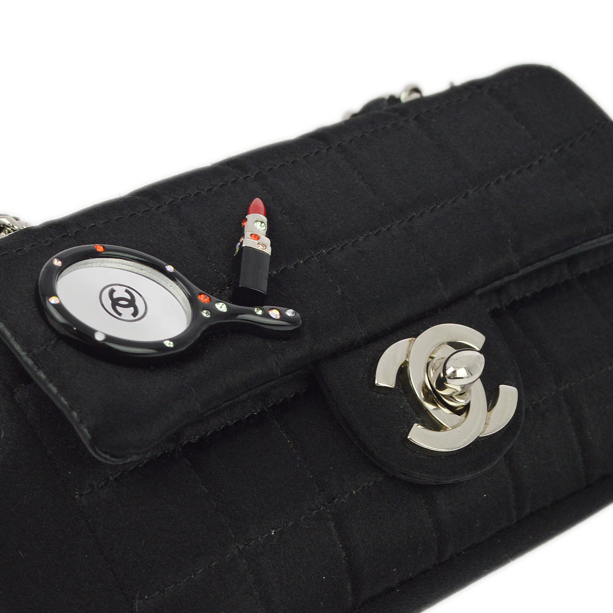 Chanel Black Chain Shoulder Bag Style