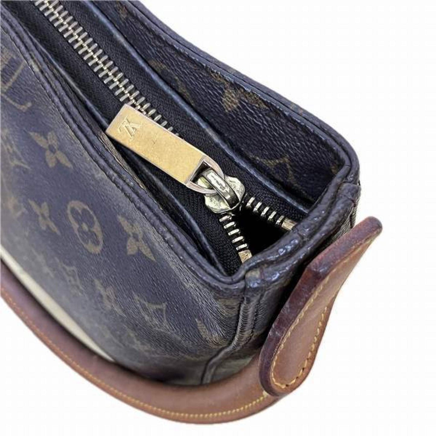 Louis Vuitton Shoulder Bag