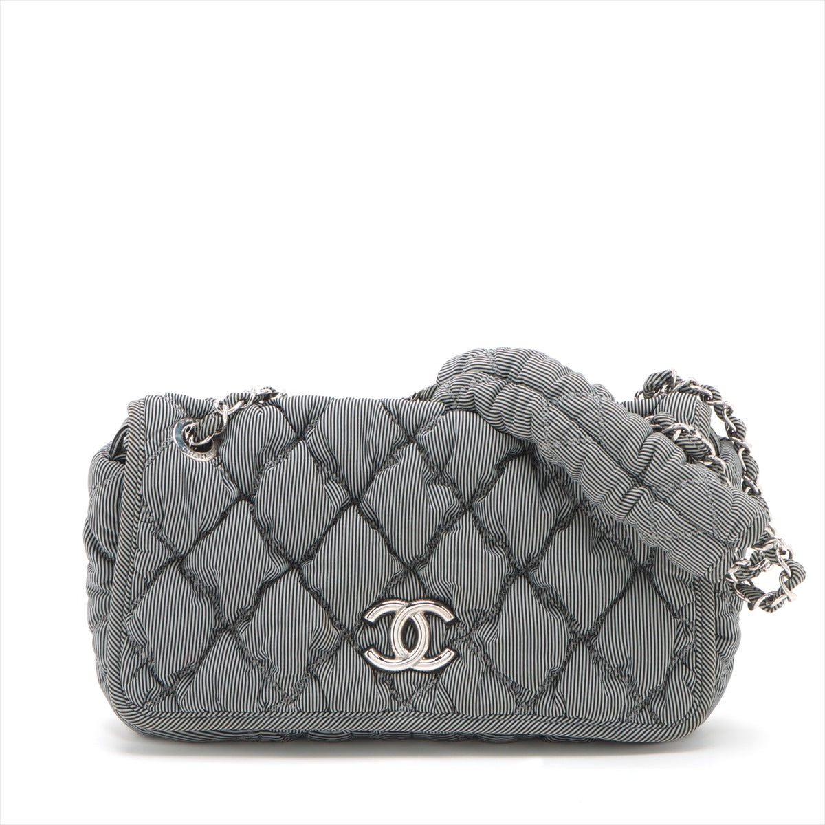 Chanel Silver Chain Shoulder Bag Style