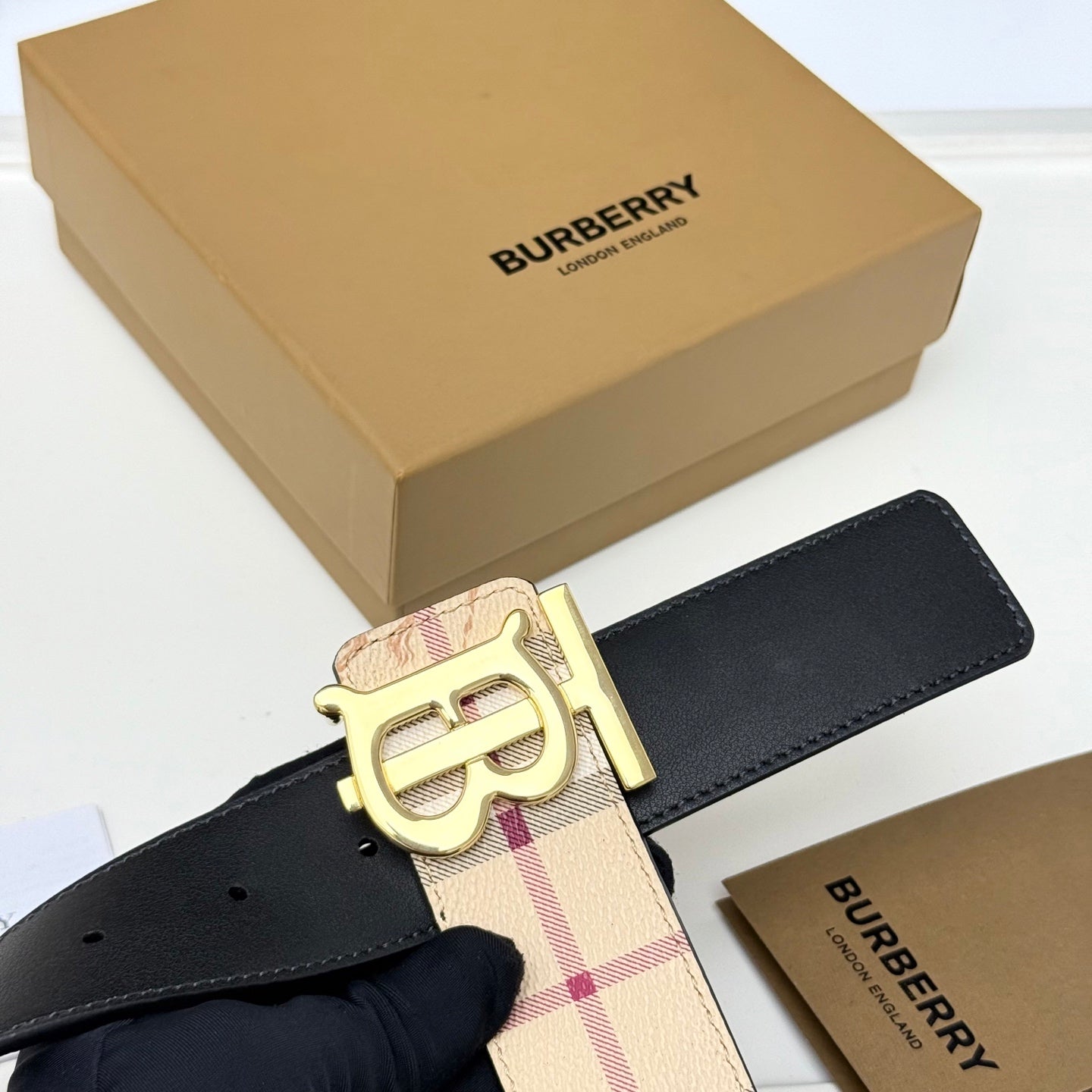 Men‘s Leather Belt TB Monogram Buckle / Check Pattern