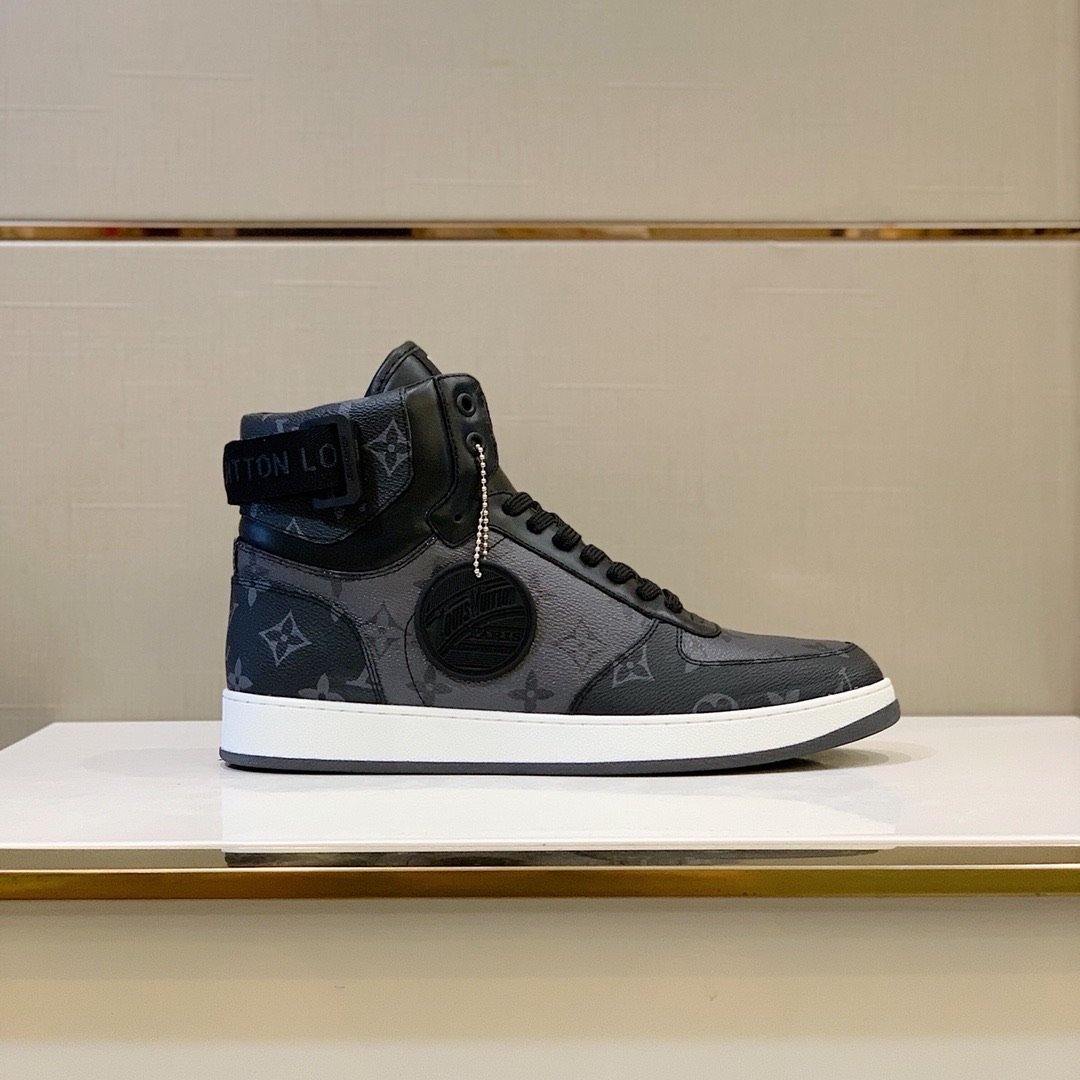 Louis Vuitton Rivoli Sneaker