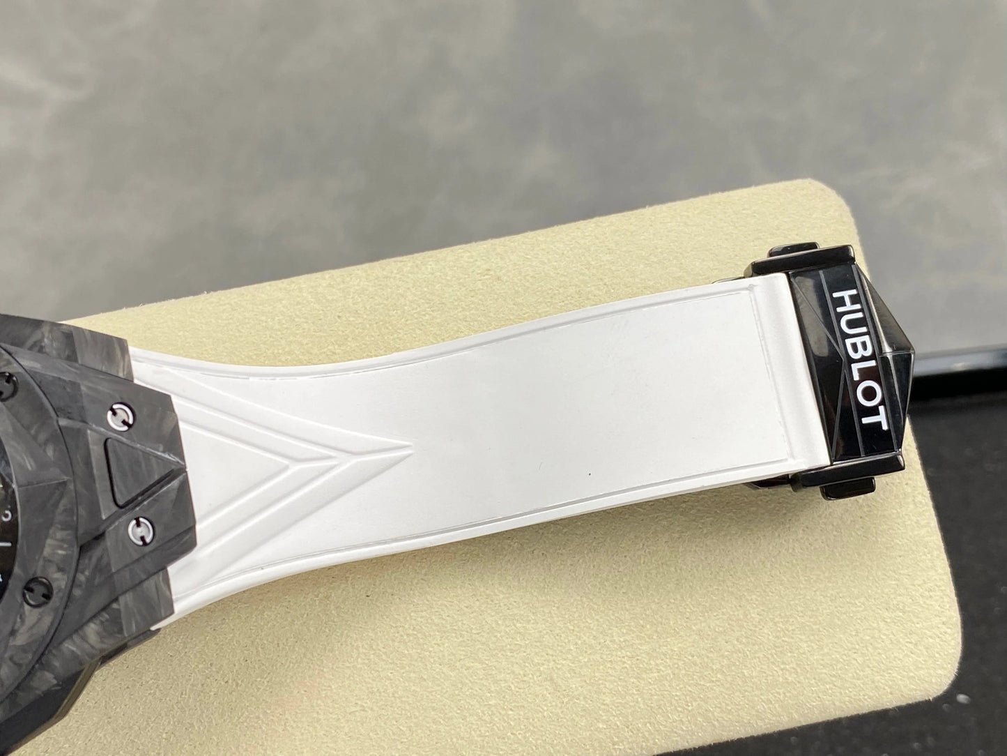 Hublot Big Bang Sang Bleu II Black Magic 45mm Watch White Rubber Strap