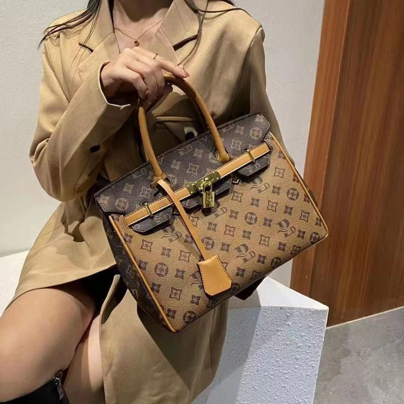 2023 VL Handbag