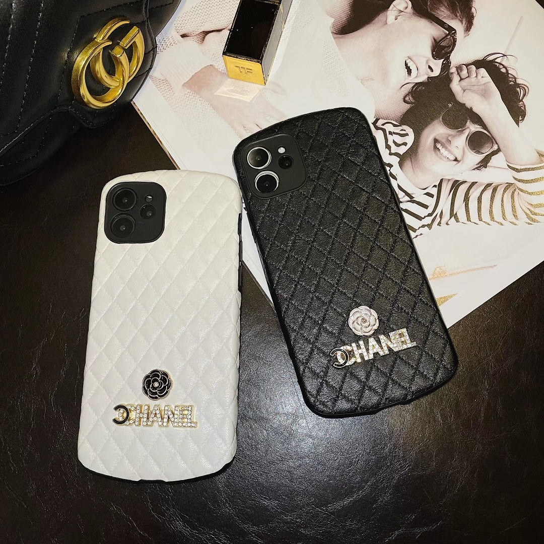 Diamond-studded leather phone case