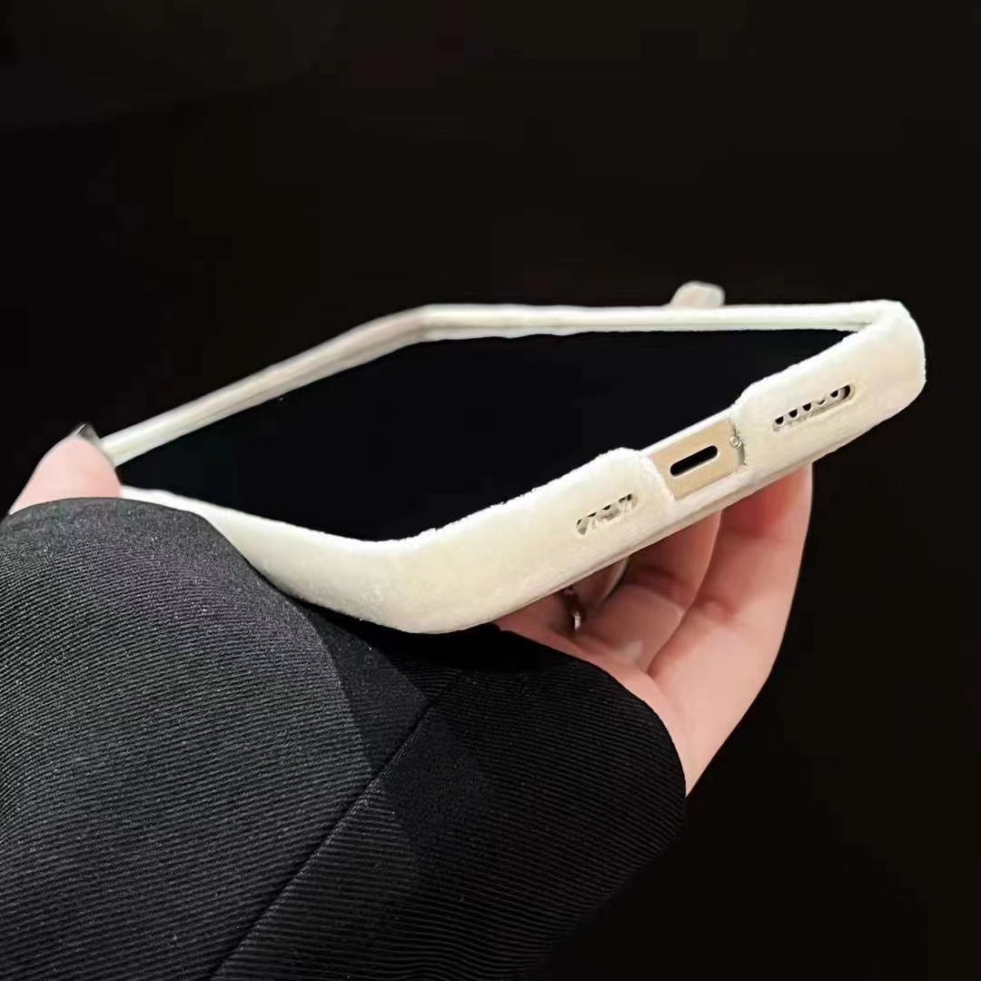 Autumn and Winter Golden Velvet Diamond phone case for iPhone