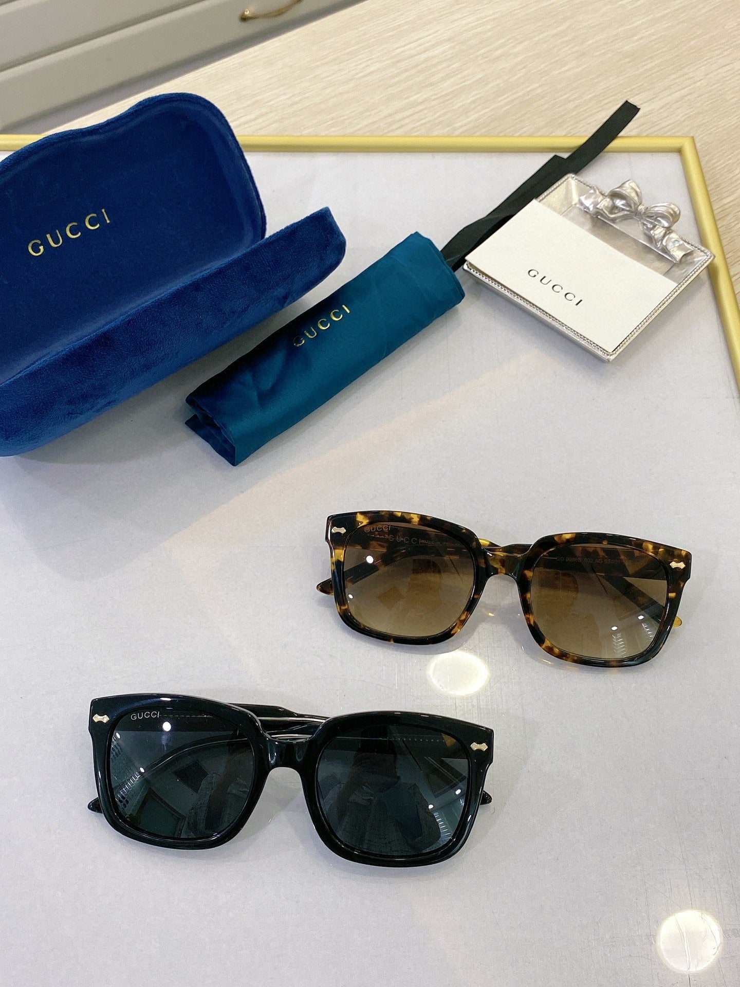 Gucci sunglasses