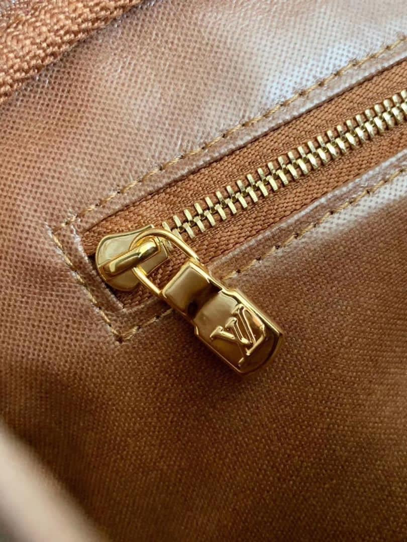 Dopp kit