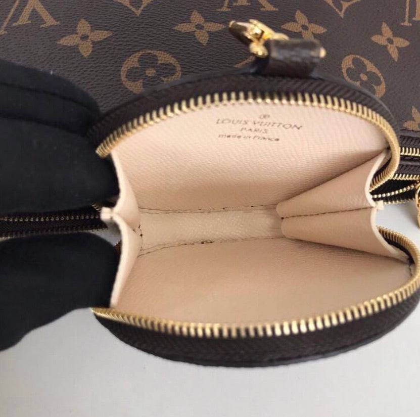 Lv MULTI POCHETTE ACCESSOIRES