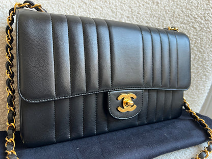 Chanel Medium Black Vertical Quilted Lambskin Vintage Classic Flap Bag with 24K gold hardware