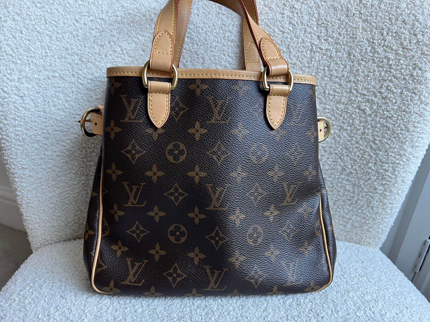 Louis Vuitton Batignolles in Monogram Canvas