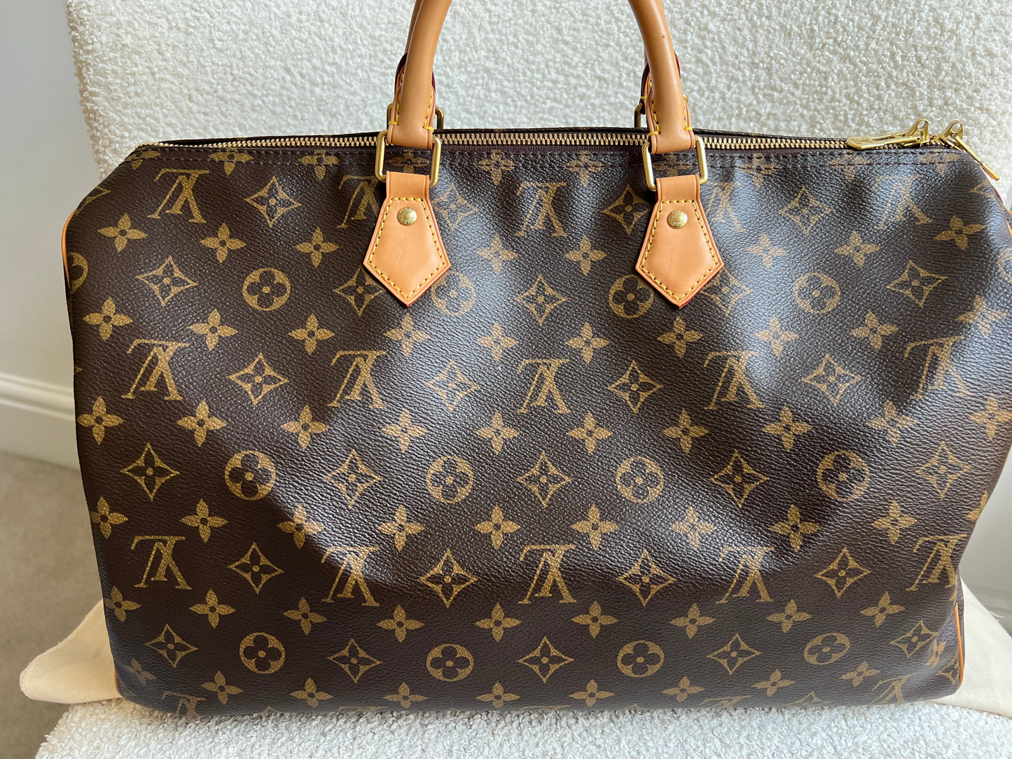Louis Vuitton Speedy 40 Bandouliere Monogram (RRP £1610)