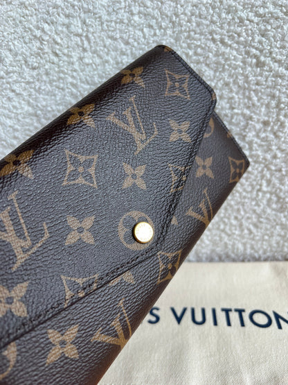 Louis Vuitton Sarah Wallet in Monogram and Brown  (RRP £505)