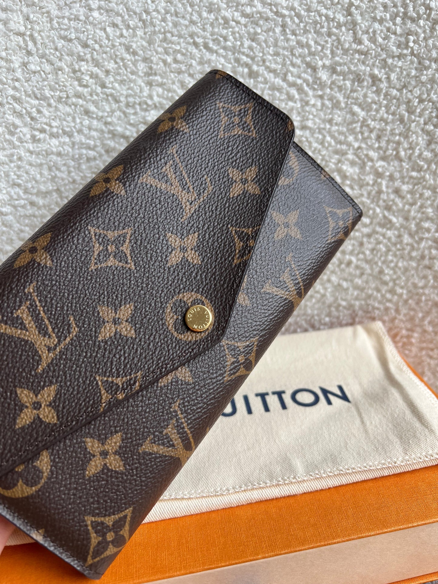 Louis Vuitton Sarah Wallet in Monogram and Brown  (RRP £505)