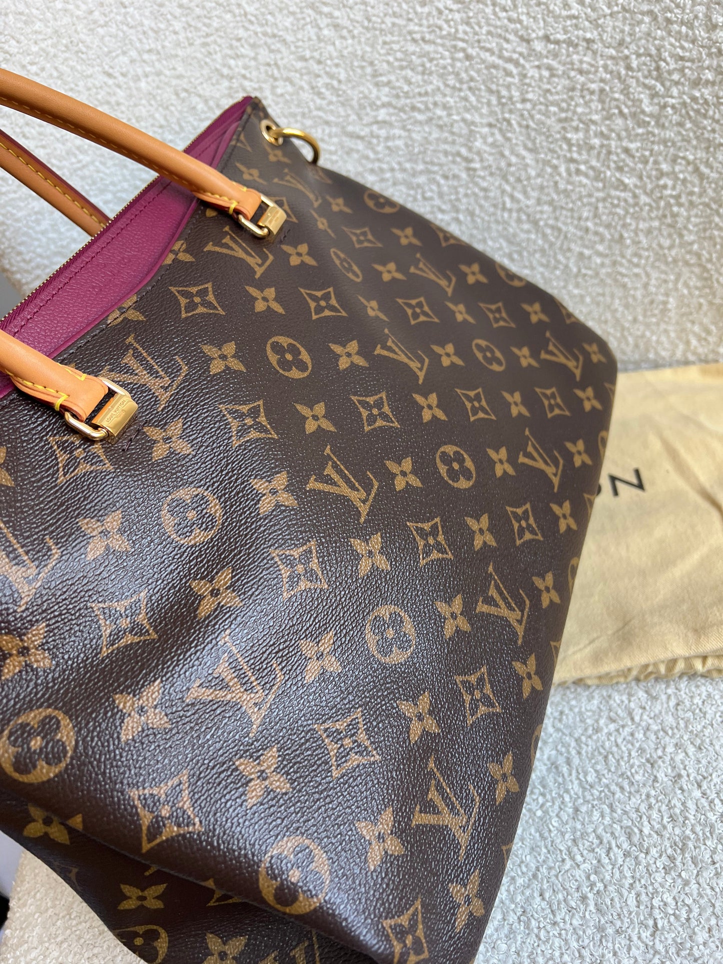 Louis Vuitton Pallas Tote in Monogram and Fuchsia (RRP £1960)