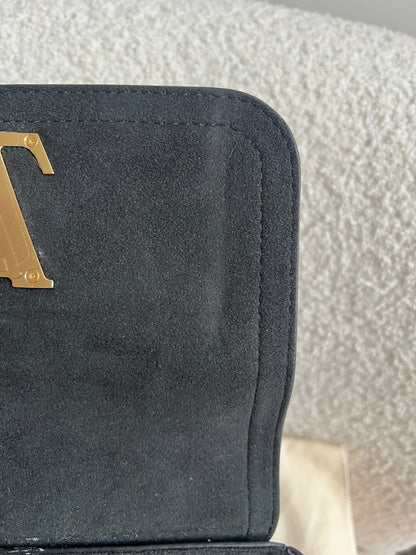 Louis Vuitton Lockme Tender (£2,270)