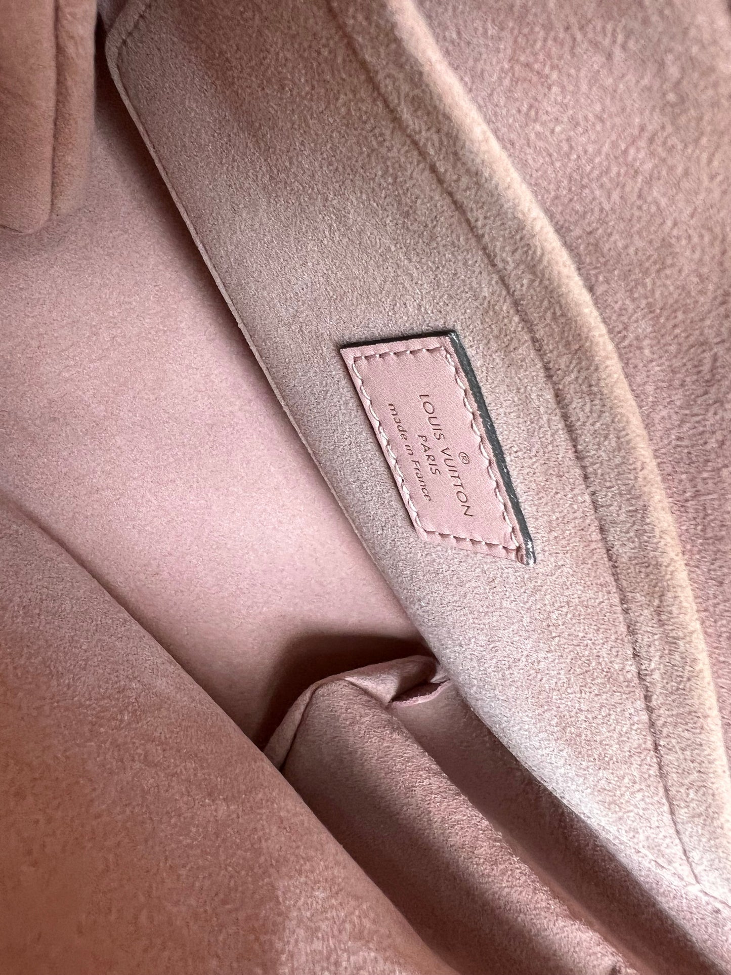 Louis Vuitton Locky BB Monogram Rose Poudre (RRP £1650)