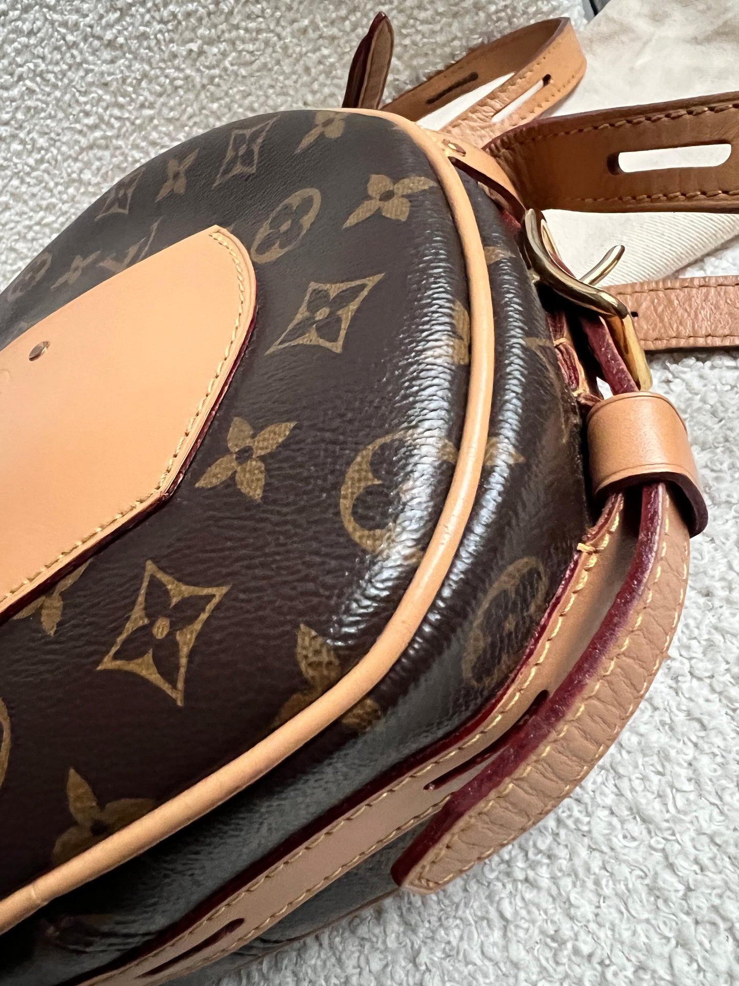 Louis Vuitton Boite Chapeau Souple MM (RRP £2320)